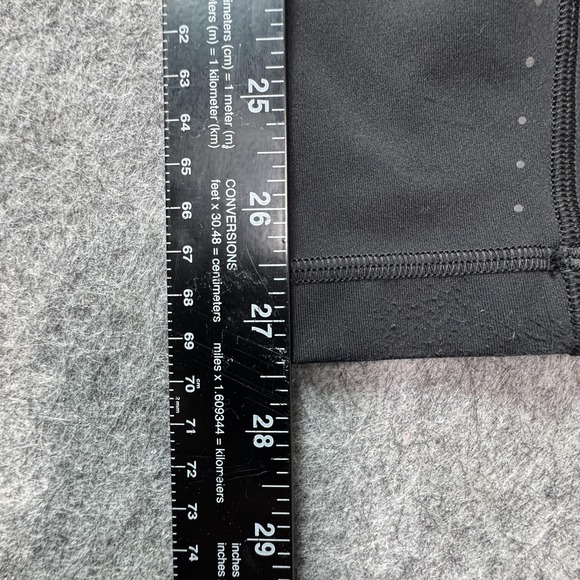 Lululemon Leggings Womens 4 Black Ankle High Rise Pockets Running Yoga Gym - Picture 9 of 10